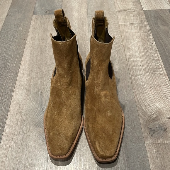 Tory Burch Women's Western Pointed Toe Ankle Chelsea Boots - Picture 2 of 10